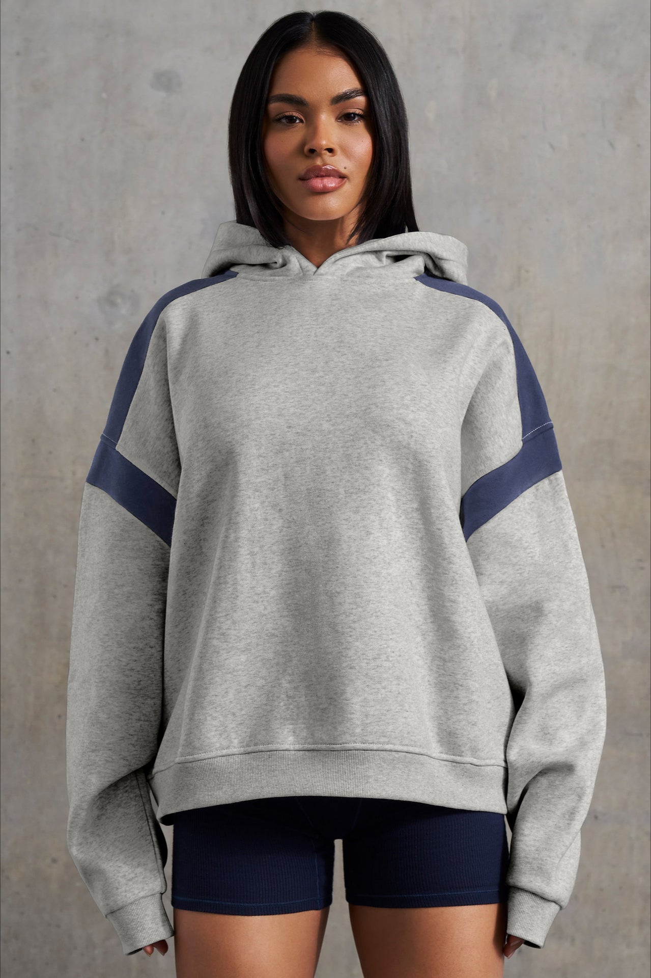 Oversize Hoodie Damen sportlich Kapuzenpullover Sweatshirt modische Farbeinsatz