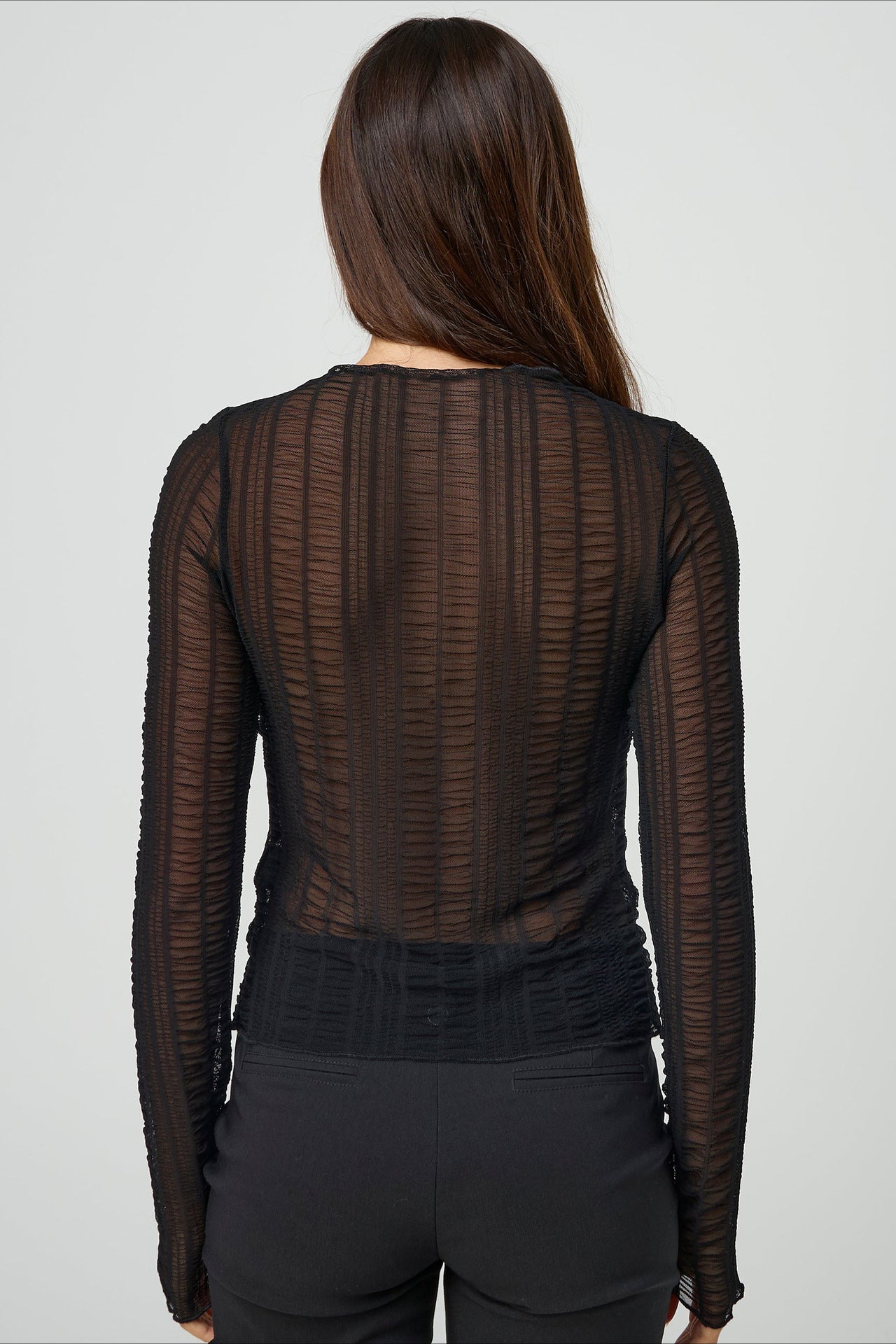 Vrouwen doorschijnend mesh shirt met lange mouwen