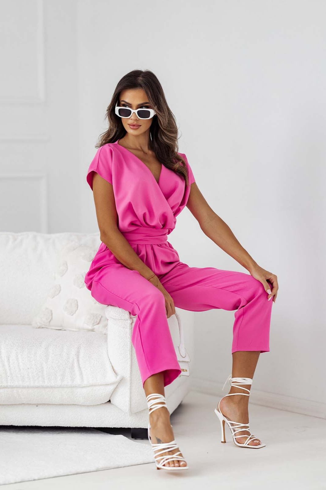 Sexy V-hals effen jumpsuit met korte mouwen 